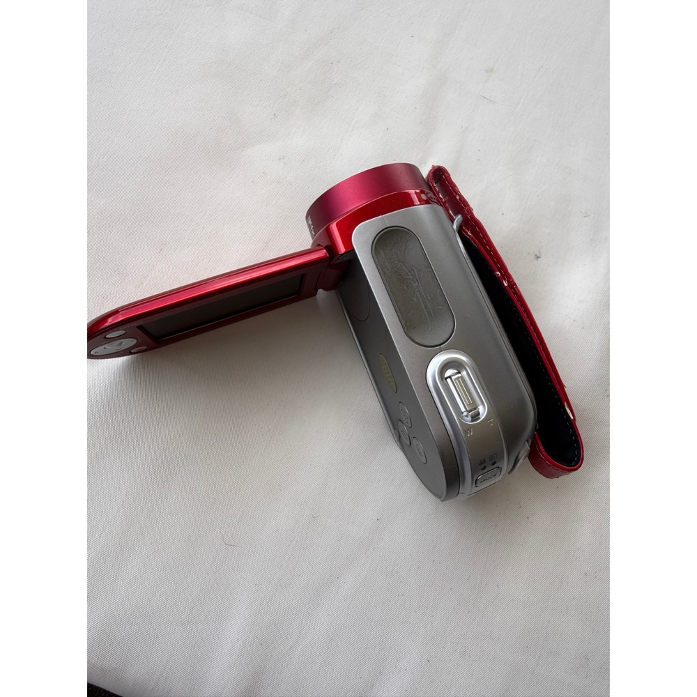 UNTESTED Samsung SC-MX20R Red Digital Camcorder‎ 34x Optical Zoom